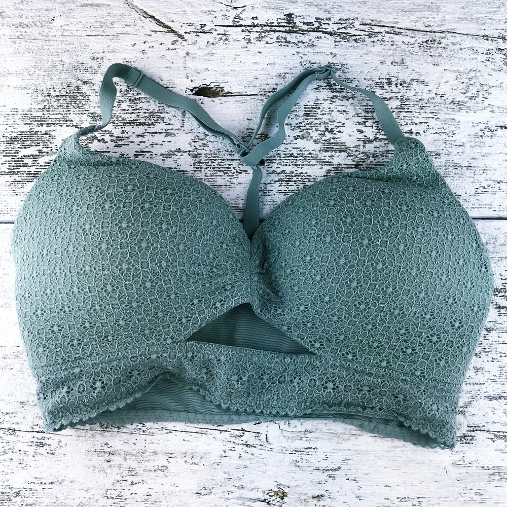 Victoria Secret ~ Pullover Bra